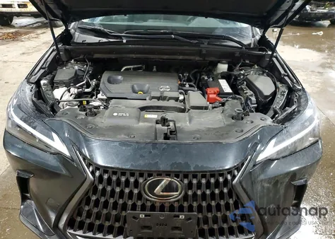 2022 Lexus Nx 250 z USA, uszkodzony, nr VIN JTJADCEZ6N5000156